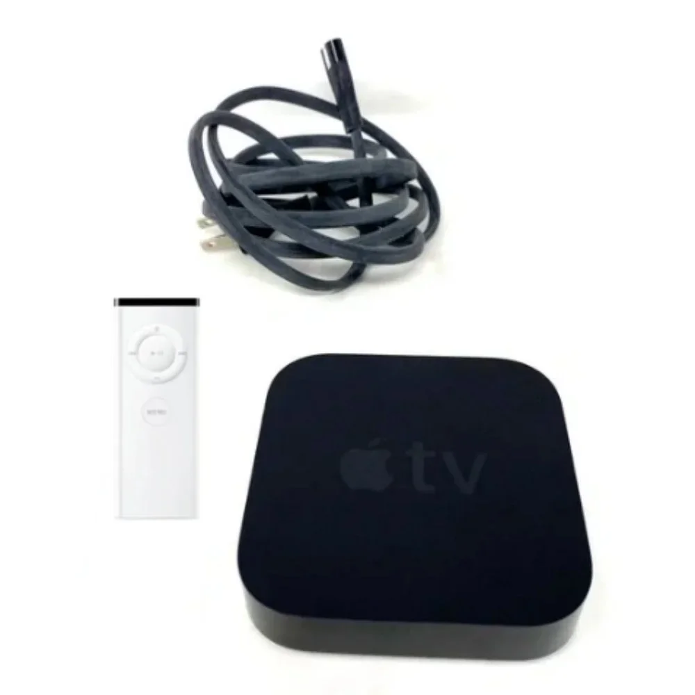 Apple TV Black 3rd Generation Media Player 8GB w/Remote (A1427)